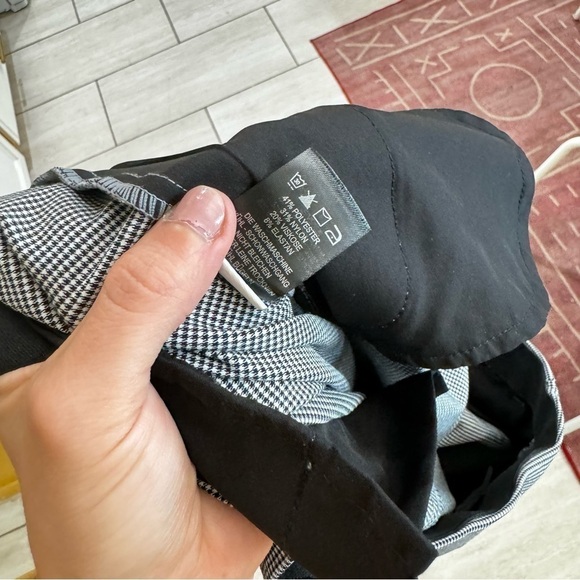 Joie Black White Gingham Elastic Waist Crop Stretch Pull On Business Casual Pant - Picture 5 of 13